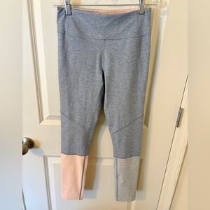 Outdoor Voices Colorblock Leggings Activewear S spring ballet pink Pilates EUC